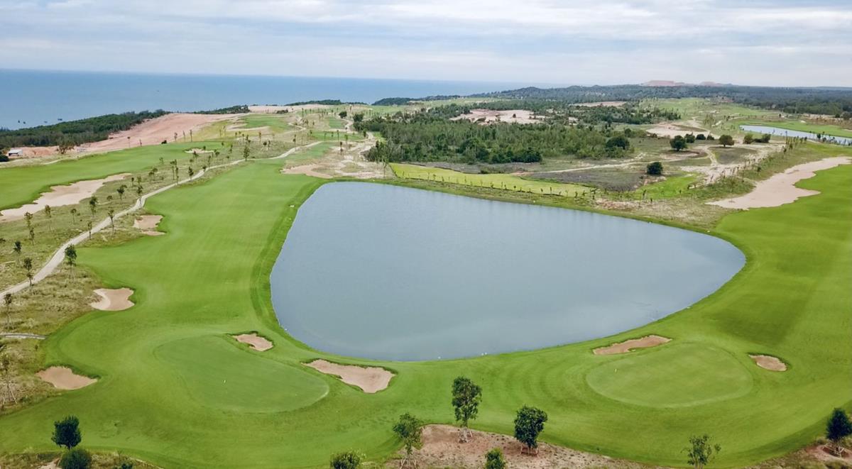 Đâu là giá trị của một Villas giữa lòng sân golf PGA?