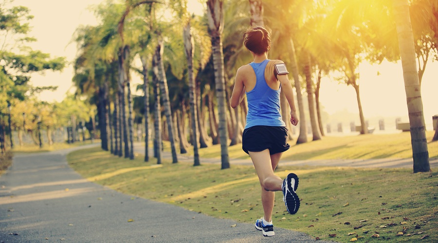 Làm bất động sản